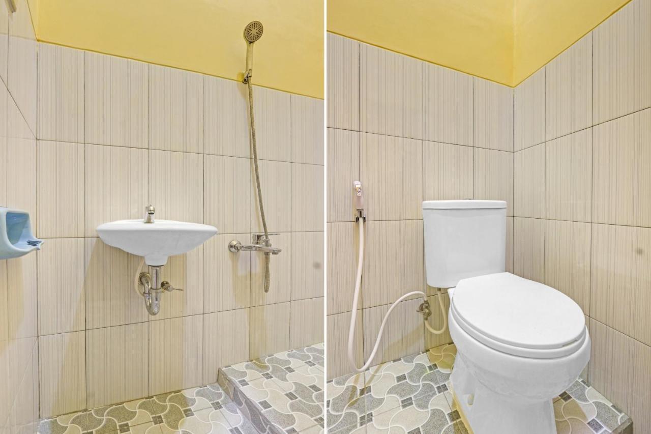 Oyo 90796 Hotel Mulya Indah Tambakmulya Bagian luar foto